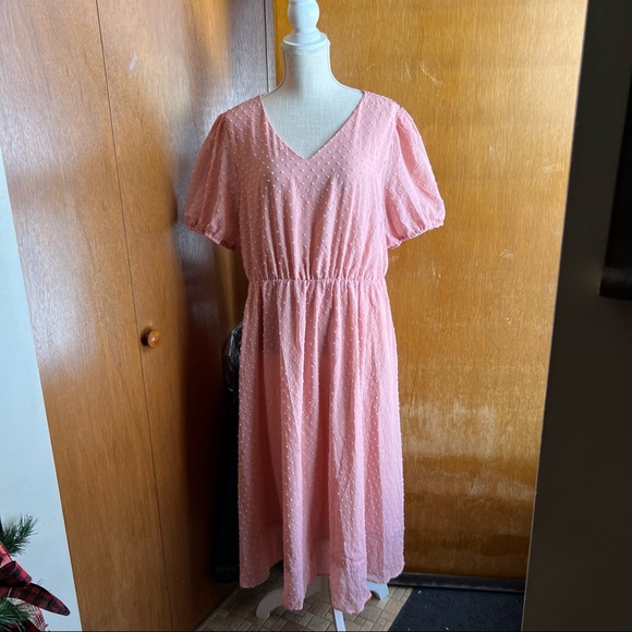 💗Plus Size Posh Pink Dress💗 - Picture 2 of 4